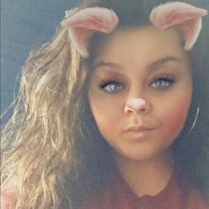 Meet your Posher, Trisha